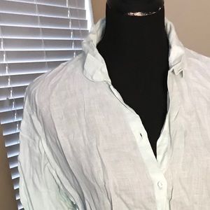 Women’s Eileen Fisher linen pale green blouse.